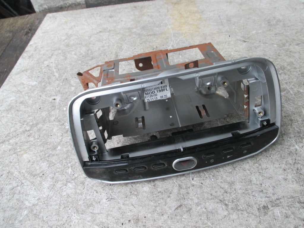FIAT PUNTO 2012 MK3 CENTRE CONSOLE DOOR LOCK HAZARD CONTROL PANEL SWITCH