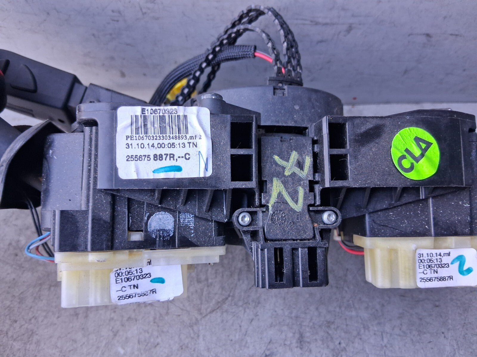 RENAULT CAPTUR 2014 INDICATOR WIPER STALK SWITCH WITH SQUIB 479457095R
