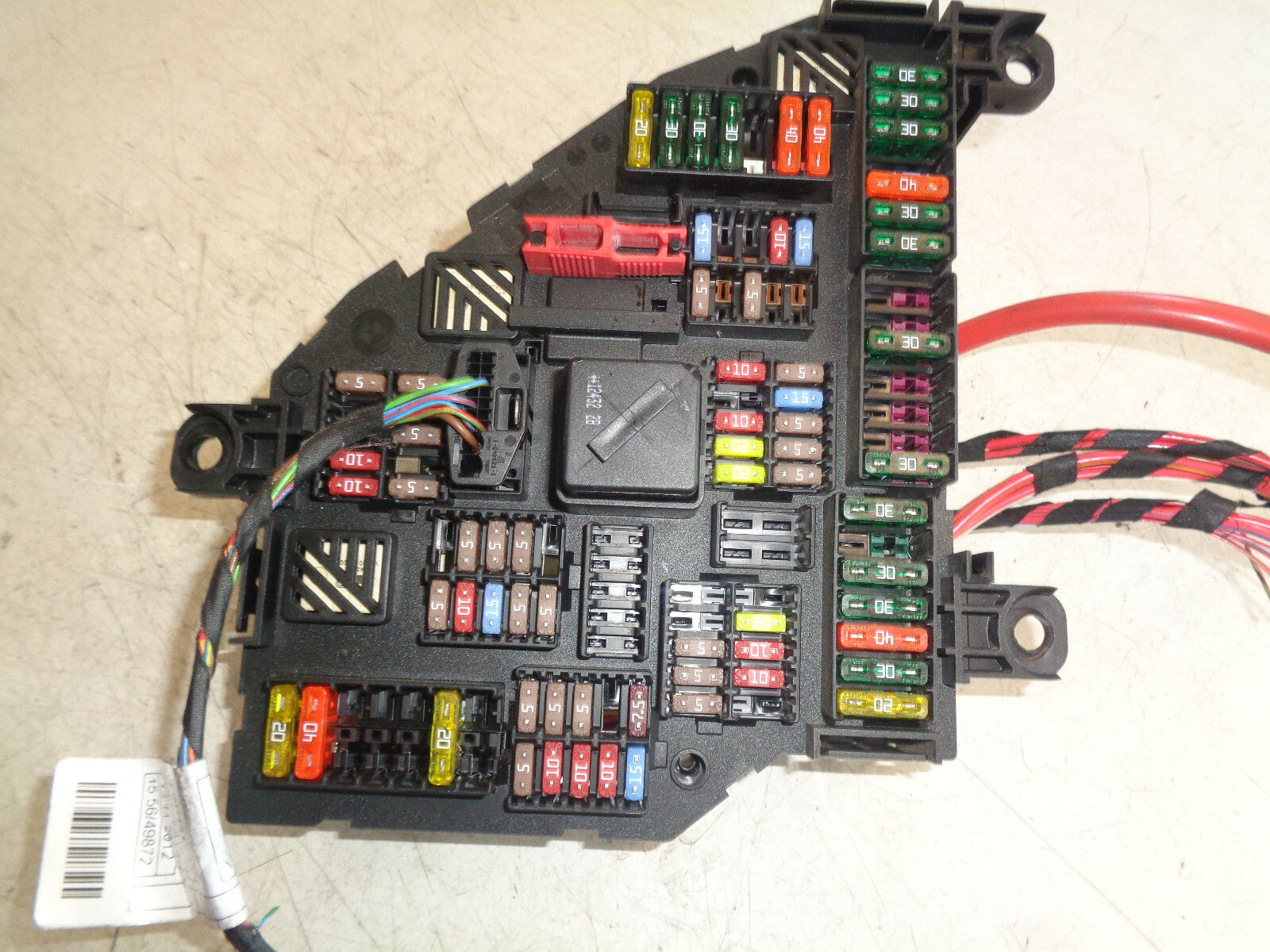 BMW 5 SERIES F10 2012 FRONT POWER DISTRIBUTION FUSE BOX 9264923