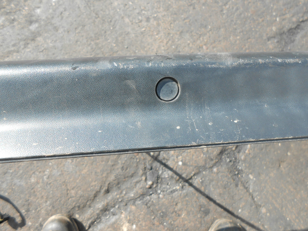 VOLKSWAGEN VW BORA 1J2 2004 REAR BUMPER LOWER VALANCE SPLITTER PDC TYPE