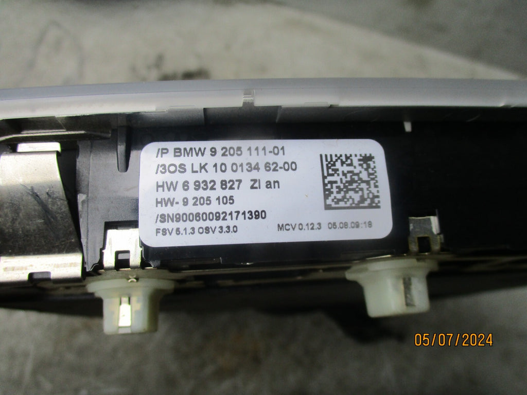 BMW 1 SERIES E82 2009 FRONT INTERIOR ROOF READING LIGHT 9205111
