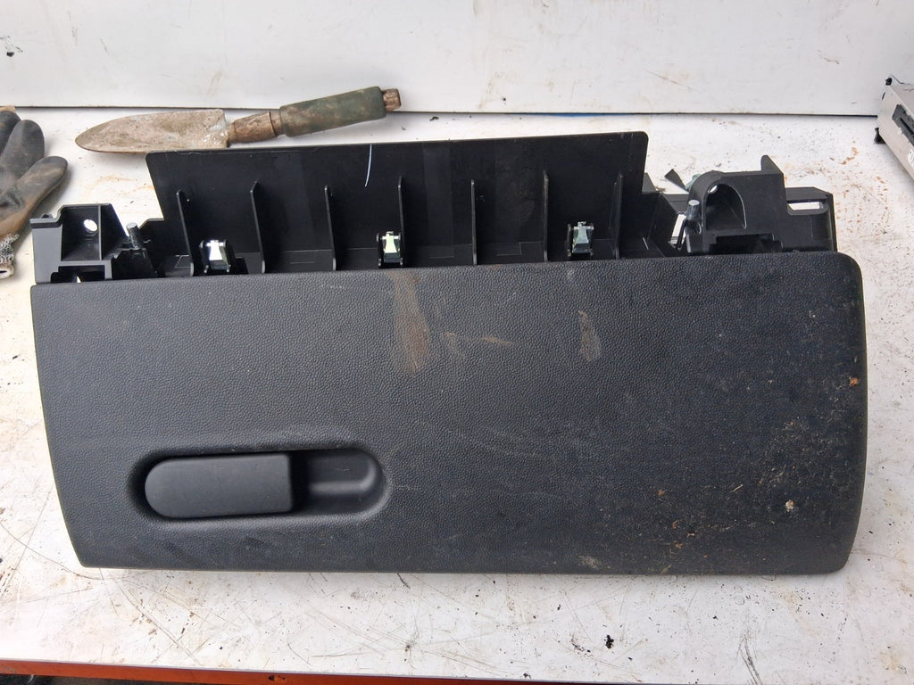 2021 BMW MINI COUNTRYMAN F60 DASHBOARD GLOVE BOX STORAGE COMPARTMENT 9332766