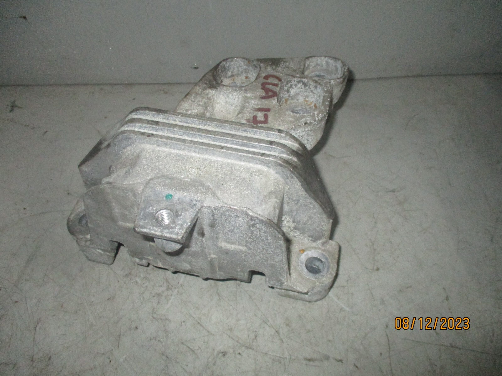 MERCEDES BENZ CLA 2017 1.6 PETROL PASSENGER SIDE ENGINE MOUNT 2462400217