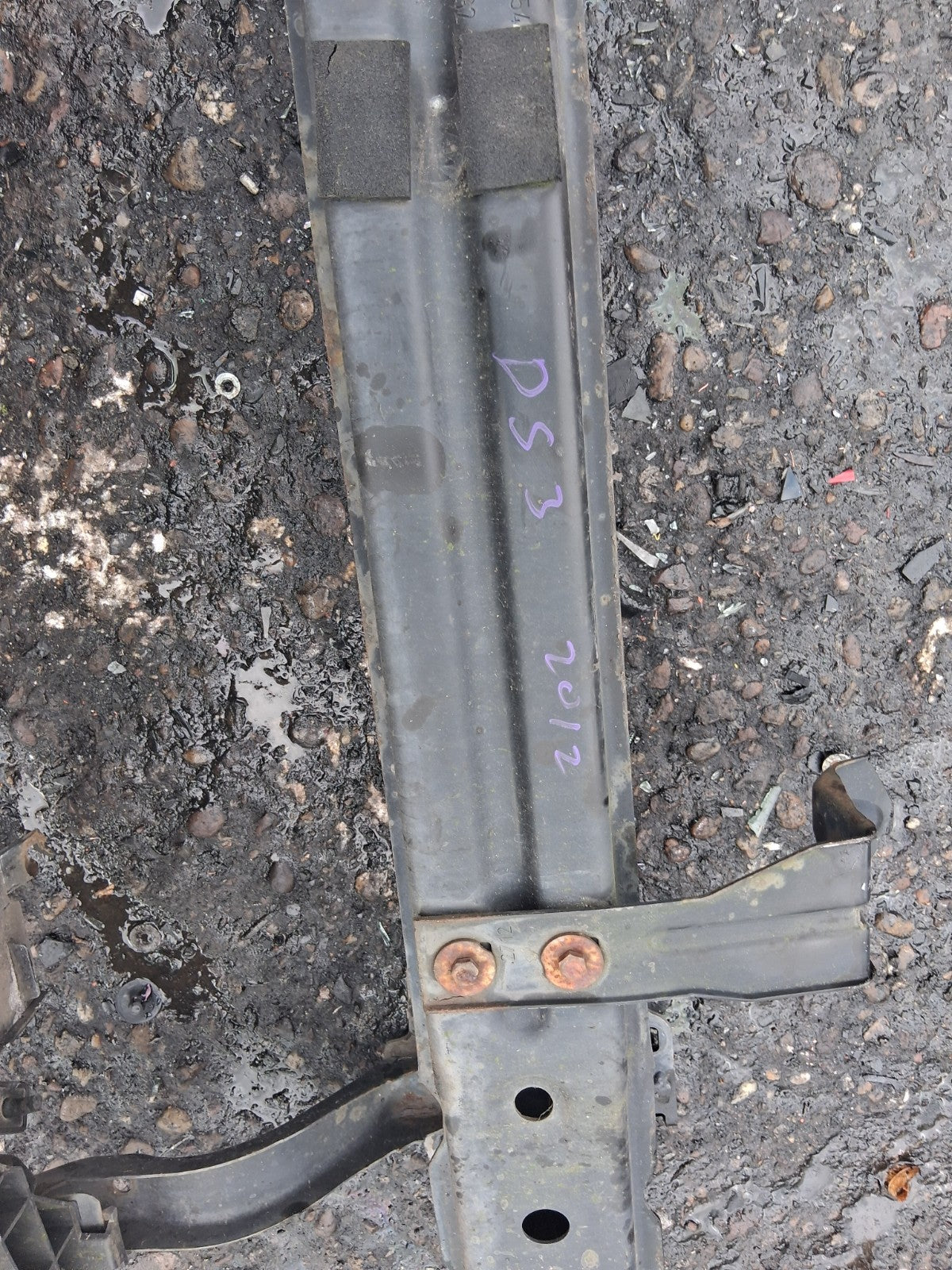 2012 CITROEN DS3 3 DOOR FRONT BUMPER CRASH BAR REINFORCEMENT BAR