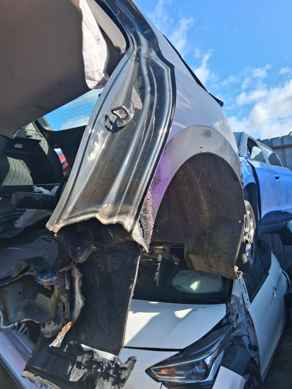 2023 VOLKSWAGEN GOLF MK8 NSR PASSENGER SIDE REAR QUARTER CUT