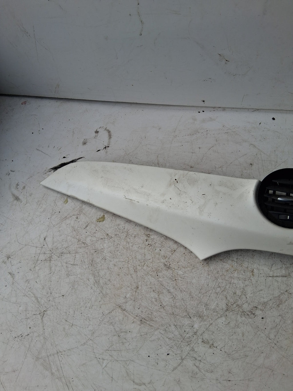 2015 VAUXHALL ADAM CENTRE CONSOLE DASHBOARD TRIM WITH AIR VENT WHITE 13349458RHD