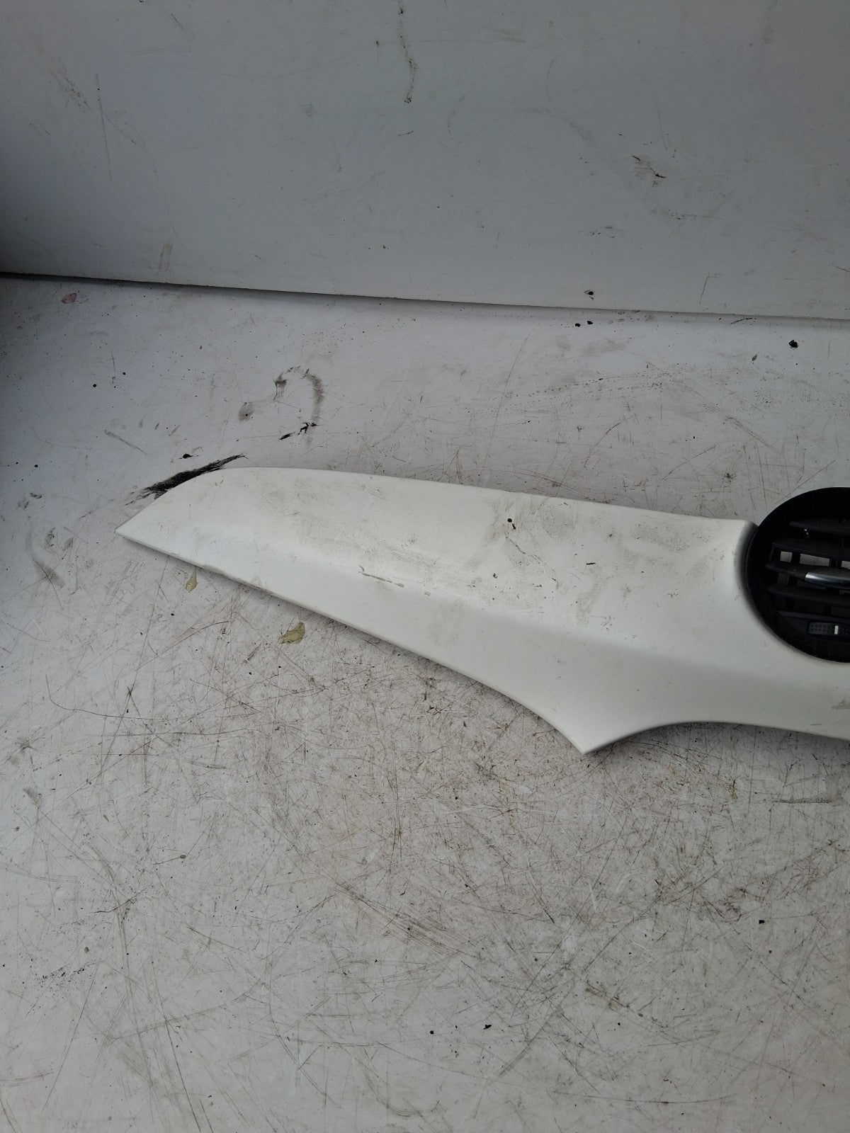 2015 VAUXHALL ADAM CENTRE CONSOLE DASHBOARD TRIM WITH AIR VENT WHITE 13349458RHD