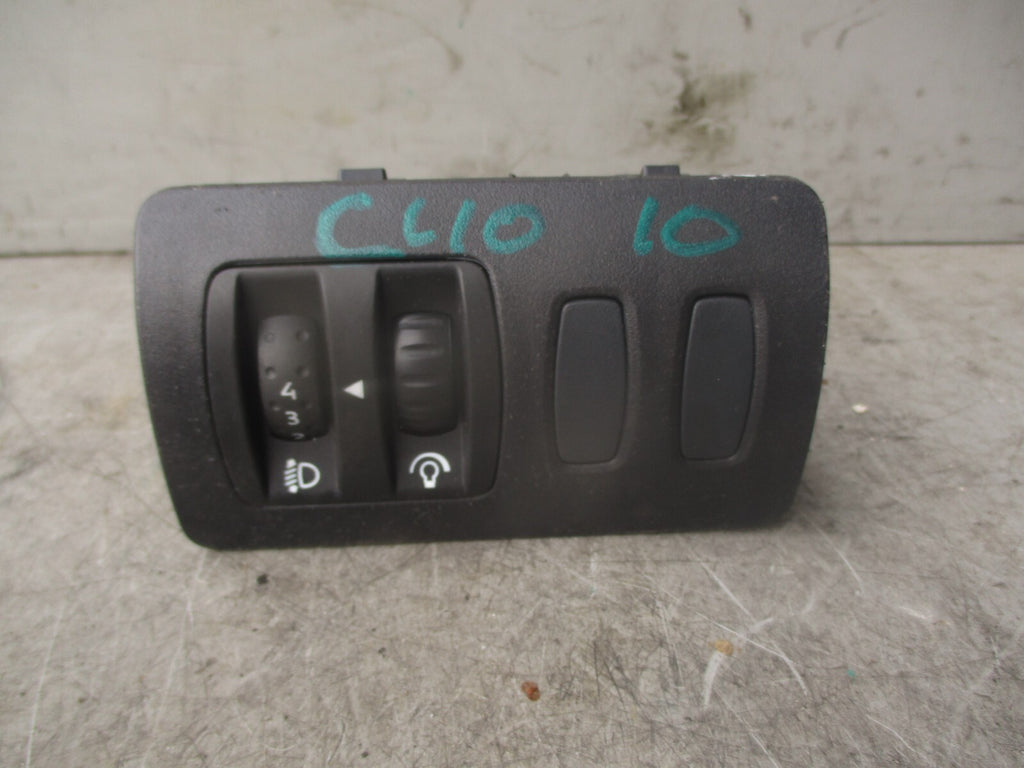 2010 RENAULT CLIO MK3 DASHBOARD HEADLIGHT DIMMER SWITCH 8200407756