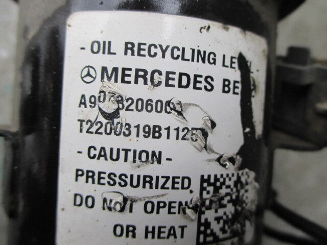 MERCEDES BENZ SPRINTER W907 NSF PASSENGER SIDE FRONT SHOCK ABSORBER A9073206001