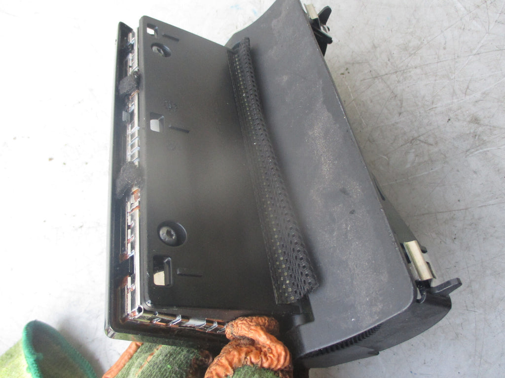 AUDI A1 8X 2015 MULTIMEDIA SAT NAV DISPLAY SCREEN MONITOR 8X0857273B