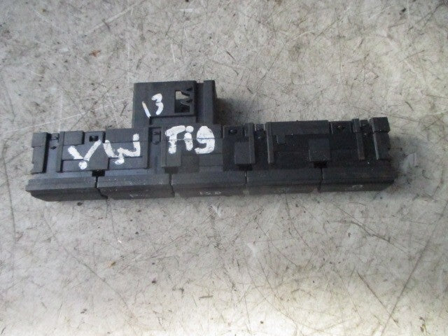 2013 VOLKSWAGEN TIGUAN PARKING SENSOR SWITCH