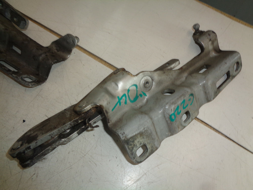 MERCEDES BENZ C CLASS W203 W209 FRONT BONNET HINGES A2038800328