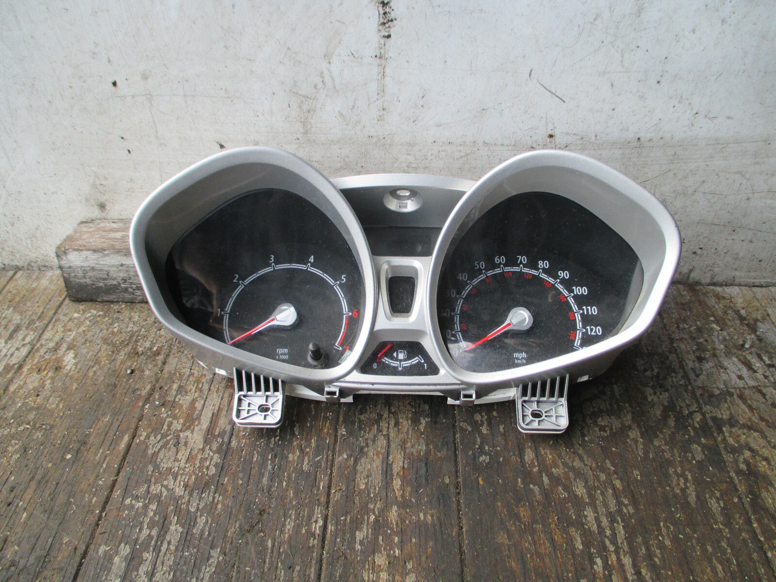 FORD FIESTA 2009 1.4 PETROL SPEEDOMETER INSTRUMENT CLUSTER VP8A6F10894BC