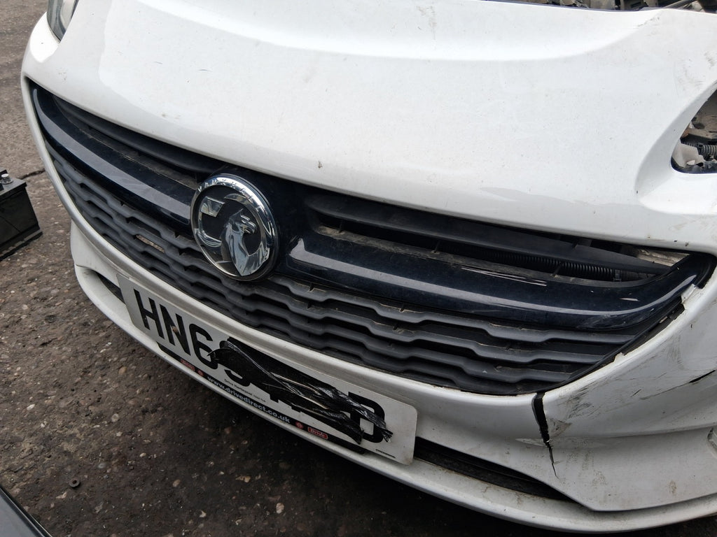 VAUXHALL CORSA E 2019 FRONT BUMPER RADIATOR GRILL BADGE BLACK