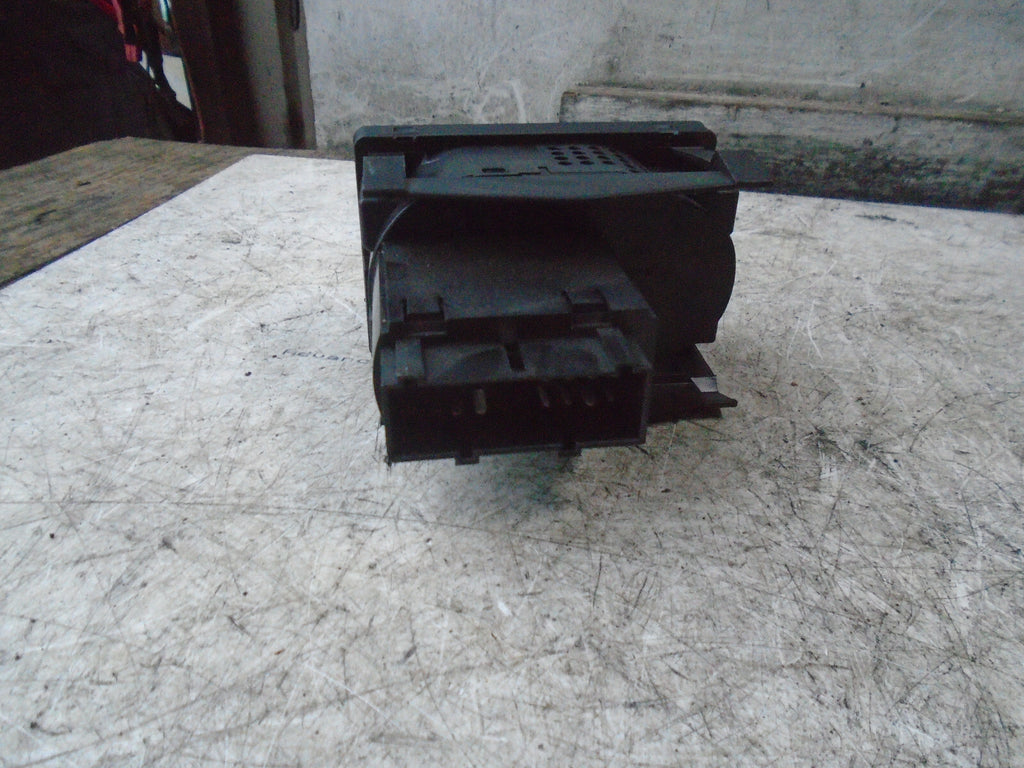 FORD FOCUS MK2 2010 HEADLIGHT SWITCH CONTROL UNIT 7M5T13A024MA