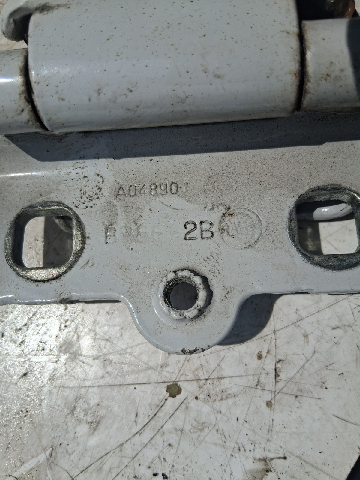 2023 VAUXHALL MOVANO C MK3 OSR DRIVER SIDE REAR DOOR PAIR OF HINGES A048903