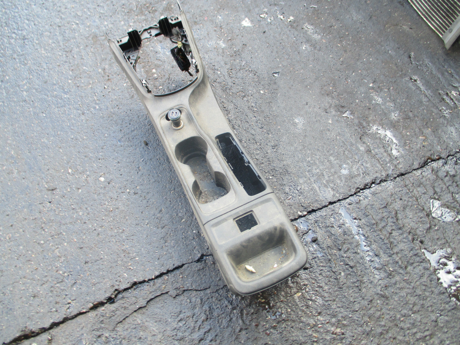 VAUXHALL ASTRA K MK7 2018 CENTRE CONSOLE WITH CUP HOLDER 39017464