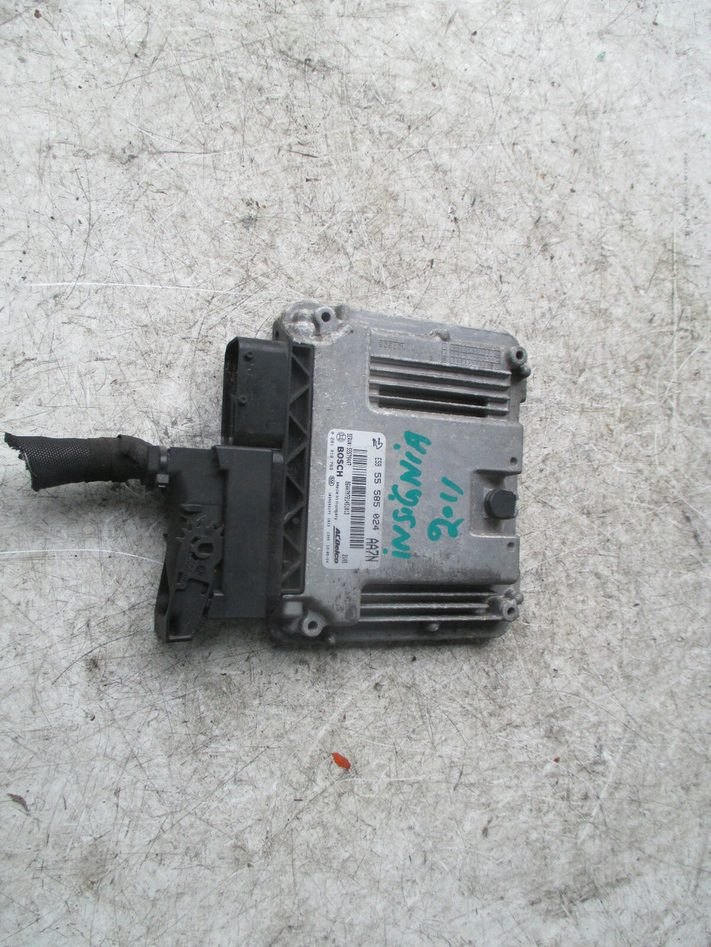 VAUXHALL INSIGNIA 2011 MK1 ENGINE CONTROL MODULE  ECU 5585024