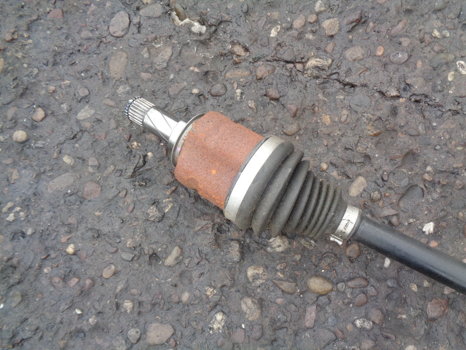 VAUXHALL CORSA E  2018 OSF DRIVER SIDE FRONT DRIVESHAFT