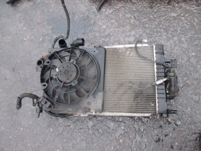 VAUXHALL ZAFIRA B 1.8 PETROL COMPLETE RADIATOR RAD PACK 13132559
