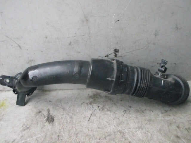 CITROEN C4 MK3 2021 1.2 PETROL AIR INTAKE HOSE PIPE 9824569380