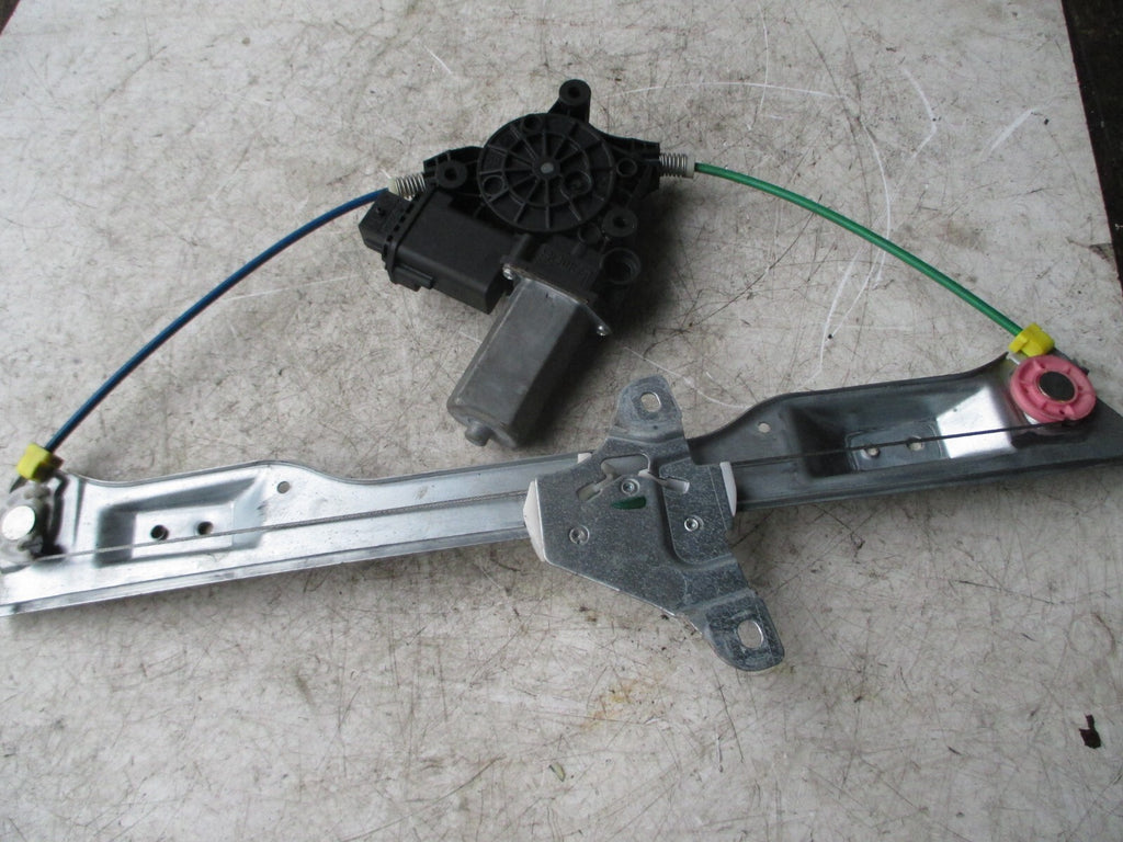 VAUXHALL CORSA D 2013 1.4 NSF PASSENGER SIDE WINDOW MOTOR REGULATOR 13298153