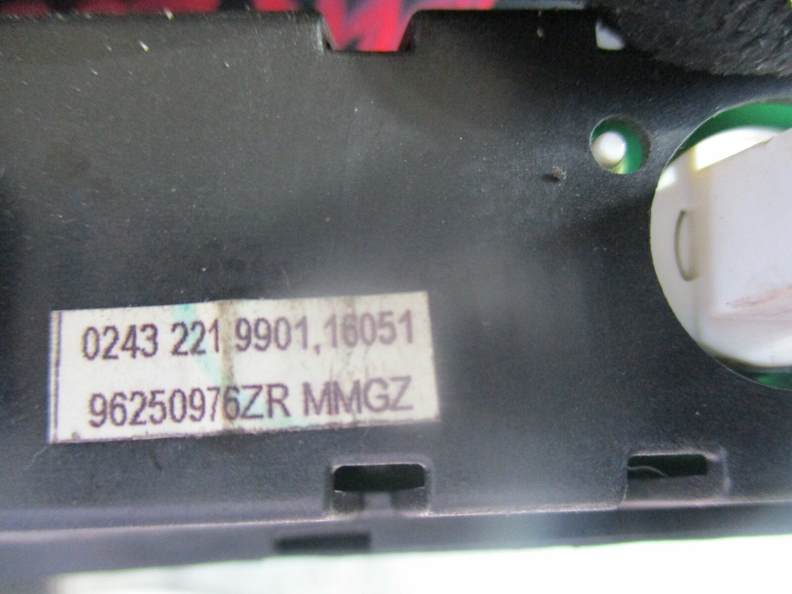 PEUGEOT 206 INTERIOR CLOCK DIGITAL DISPLAY SCREEN UNIT 96250976ZR