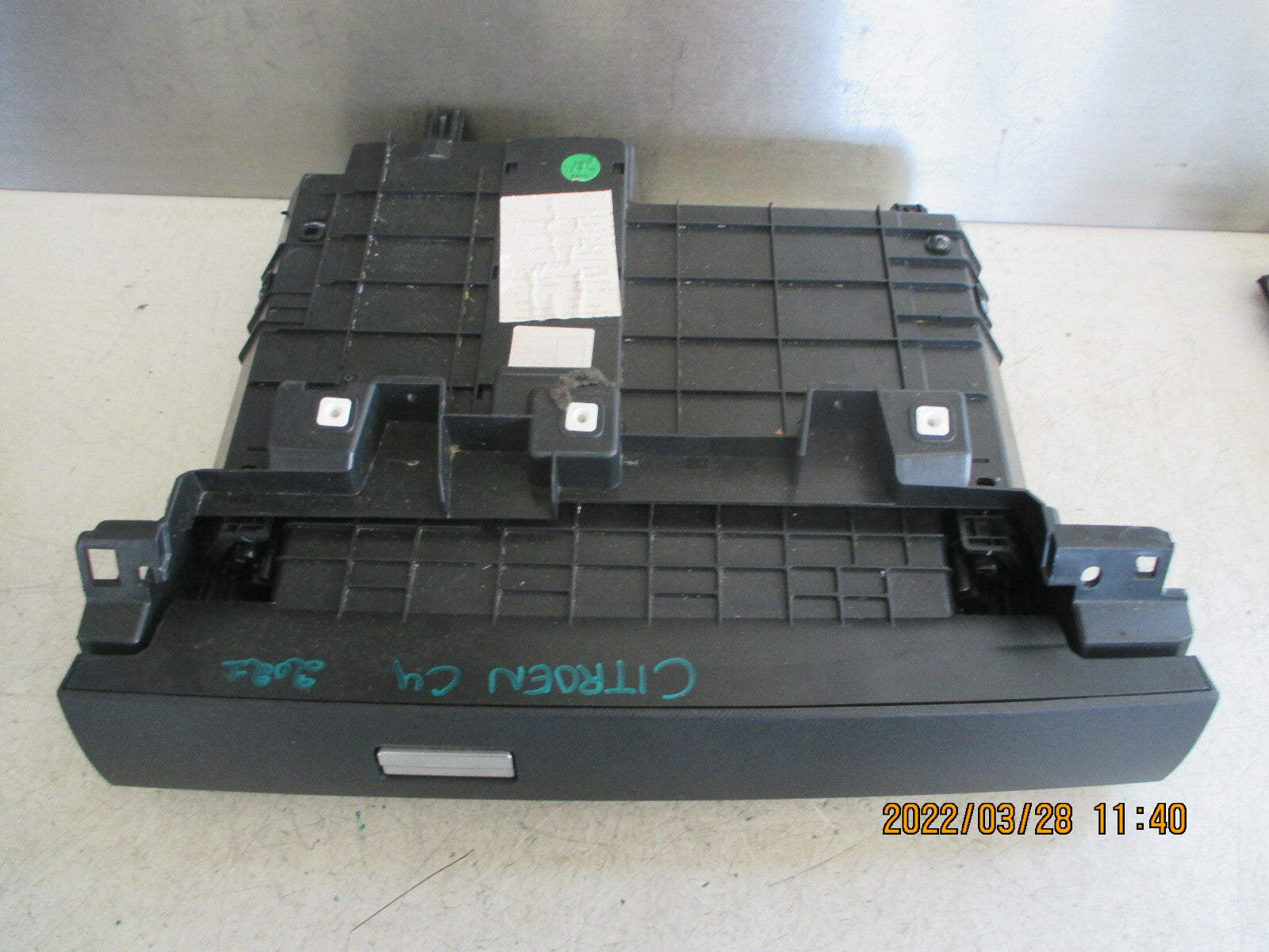 CITROEN C4 MK3 2021 UPPER STORAGE COMPARTMENT GLOVEBOX