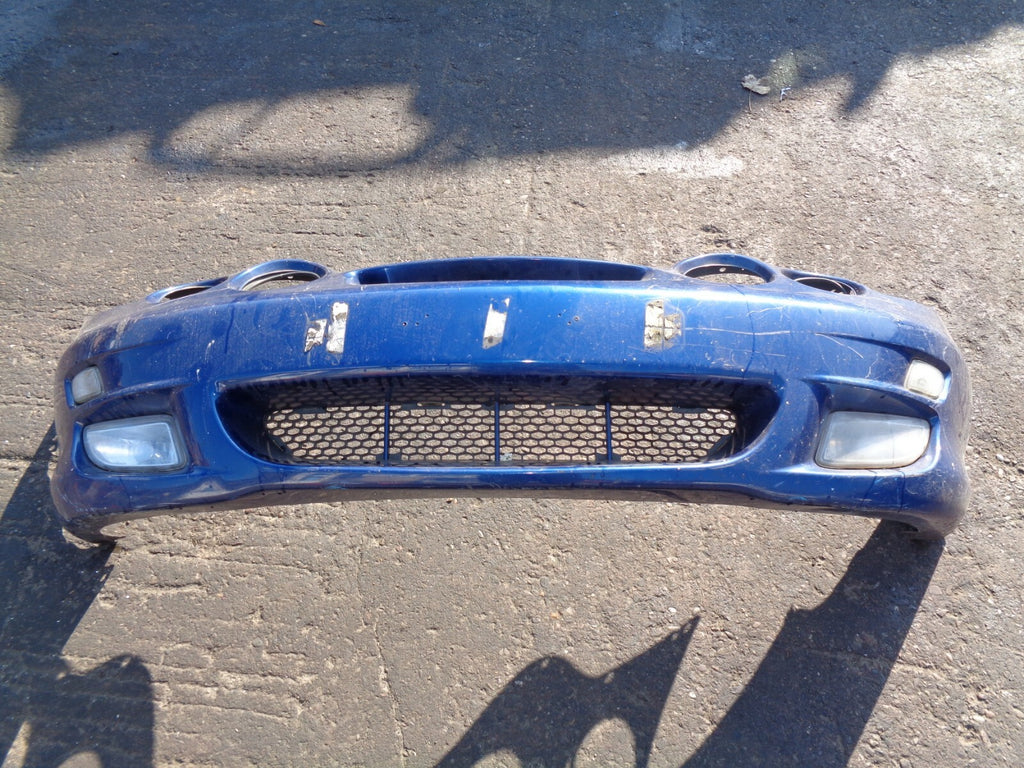 HYUNDAI COUPE BLUE FRONT BUMPER WITH FOG LIGHTS AND INDICATORS 1999 -2000 MK1