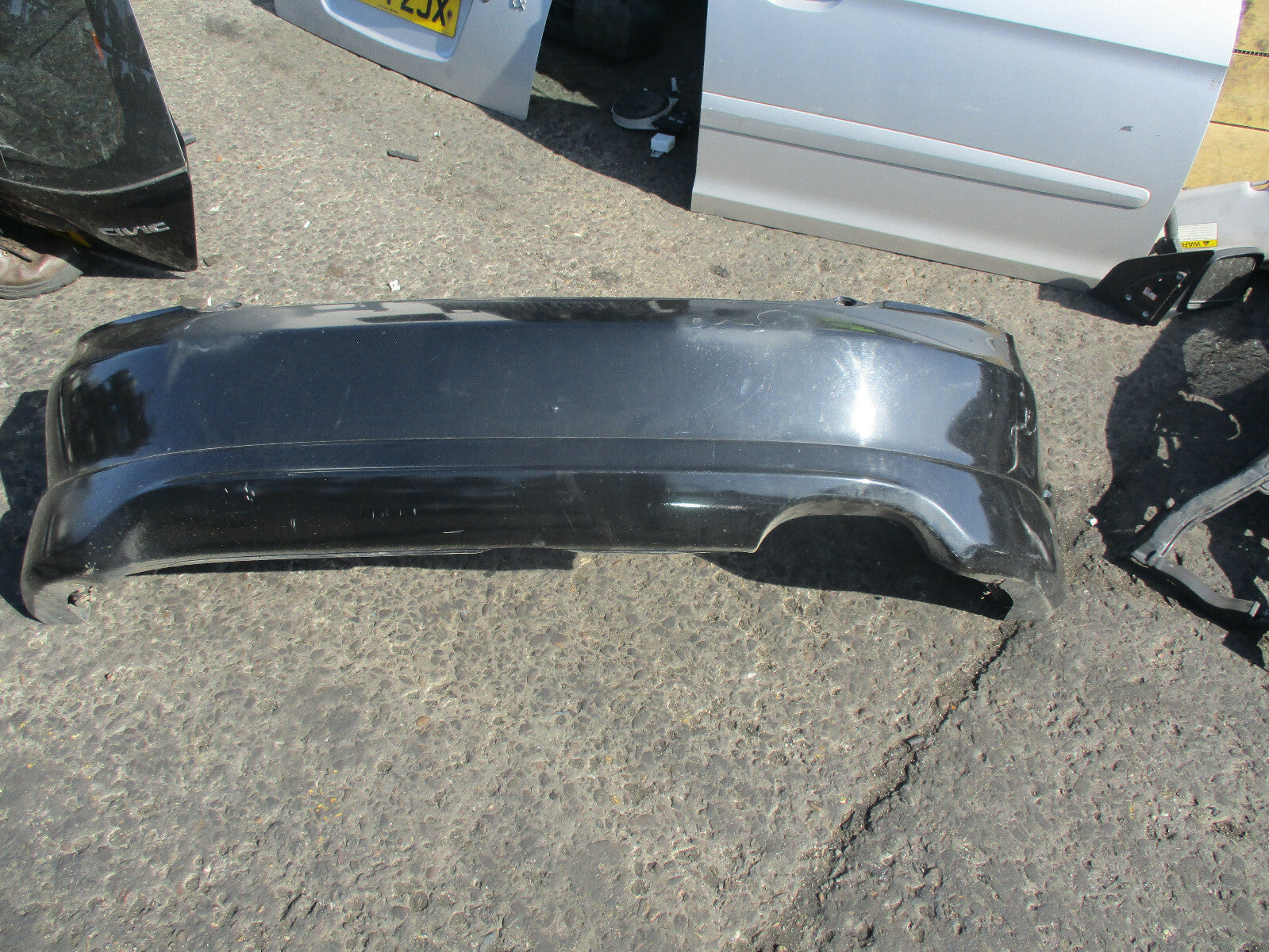 HONDA CIVIC MK7 2005 REAR BUMPER COMPLETE BLACK