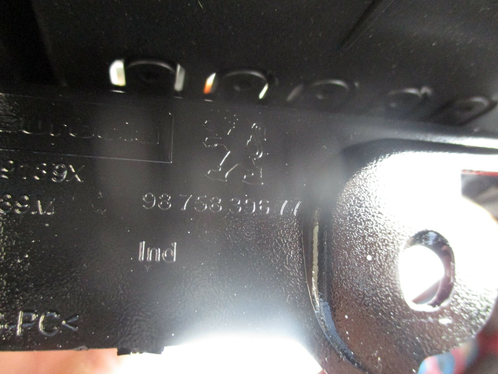 PEUGEOT 208 2012 FRONT PANEL DASHBOARD DISPLAY COVER INTERIOR GLOSS BLACK TRIM