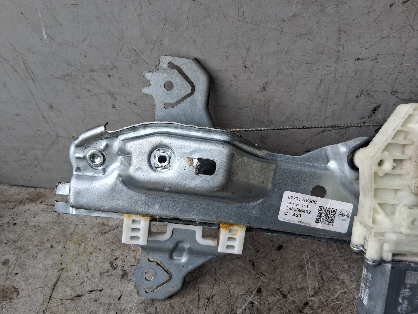 2020 NISSAN QASHQAI J11 MK2 NSR PASSENGER SIDE WINDOW MOTOR REGULATOR 82701HVOOC