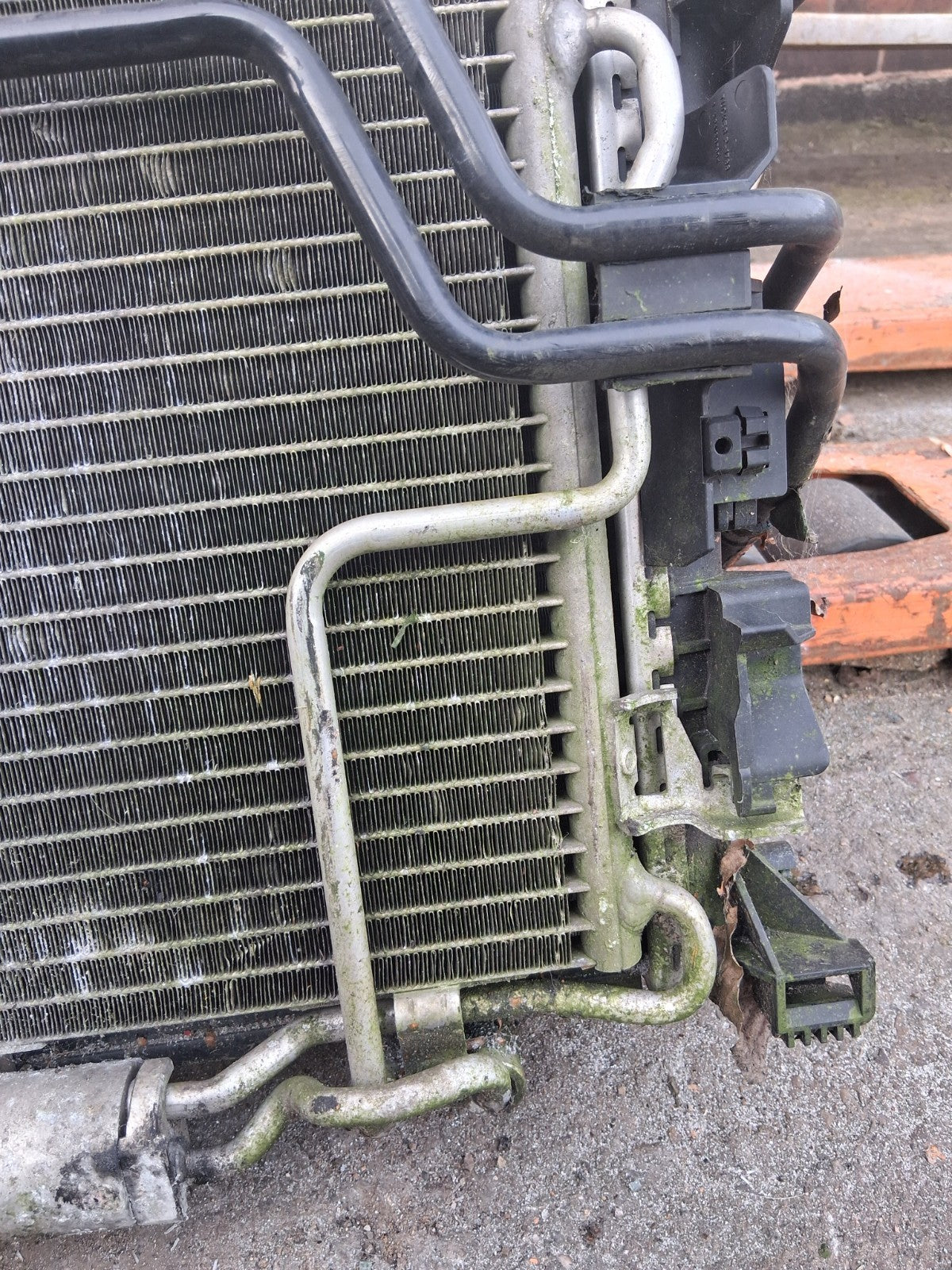 2004 MERCEDES BENZ E CLASS W211 RADIATOR RAD PACK A2115000154