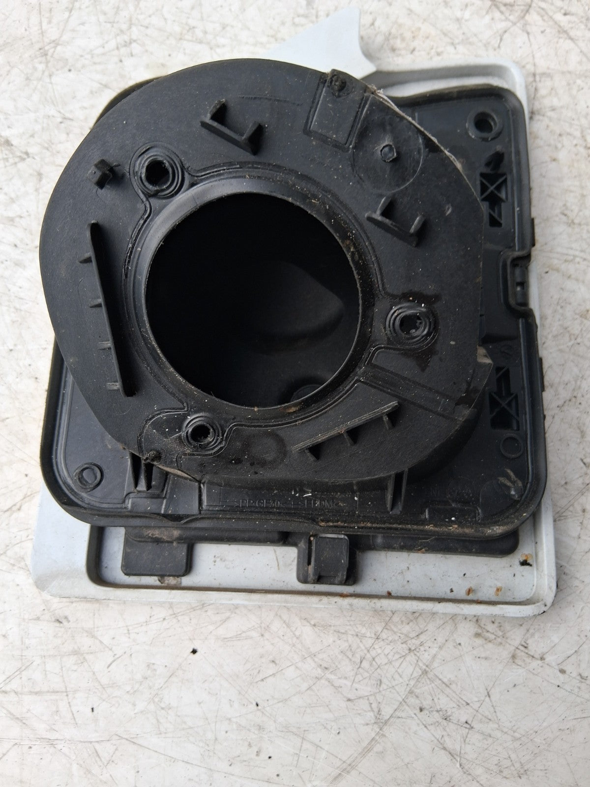 2023 RENAULT MASTER MK3 OSF DRIVER RIGHT SIDE FRONT FRAME BRACKET 744623971R