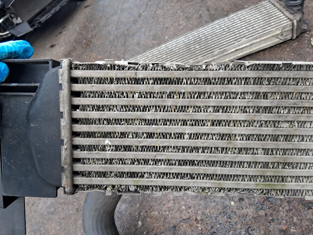 2018 BMW 3 SERIES F30 2.0 DIESEL INTERCOOLER RADIATOR AIR COOLER 7600532