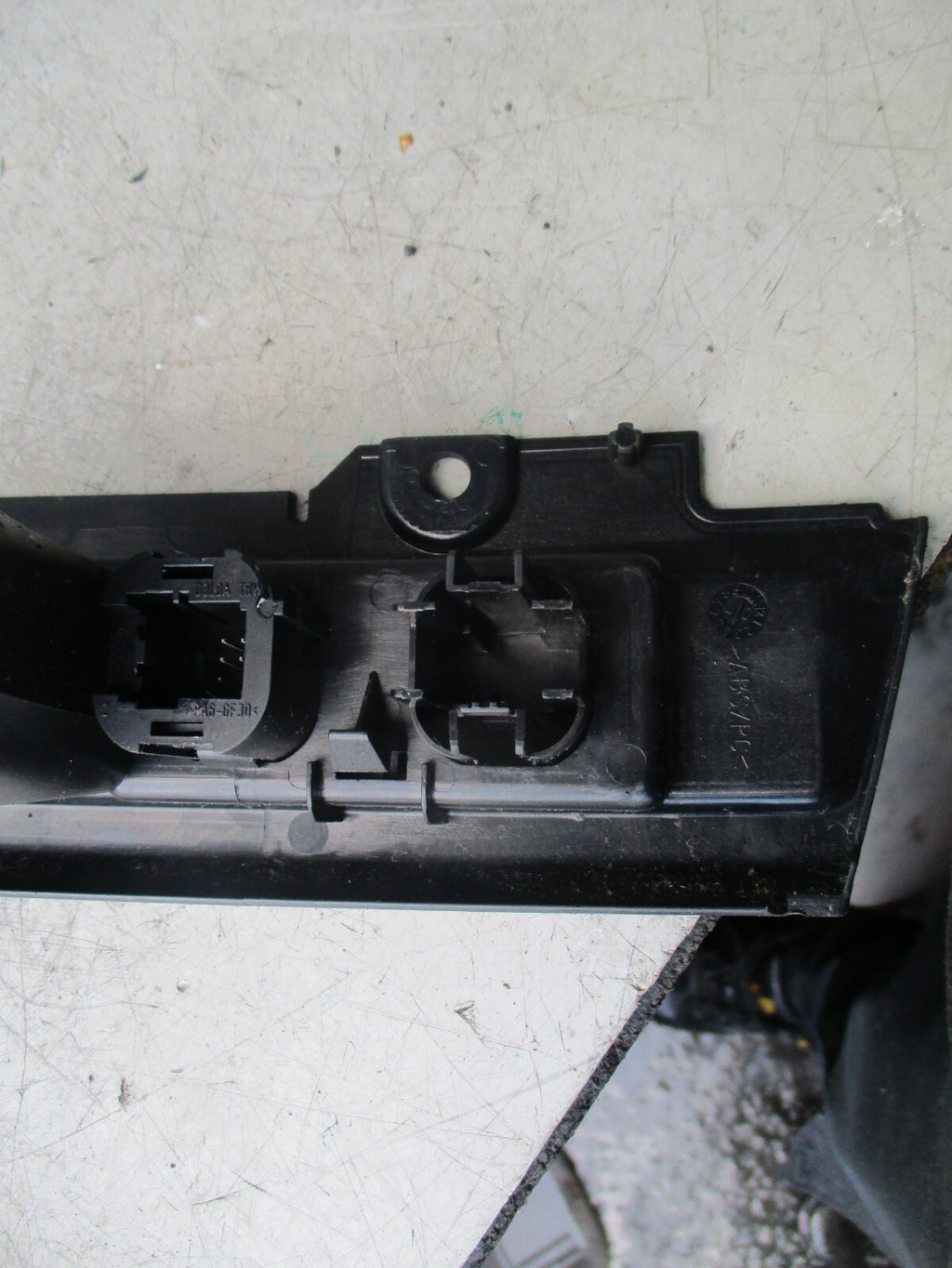 2007 FORD FOCUS MK2 HEAT CONTROL SWITCH TRIM 4M5113D734DC
