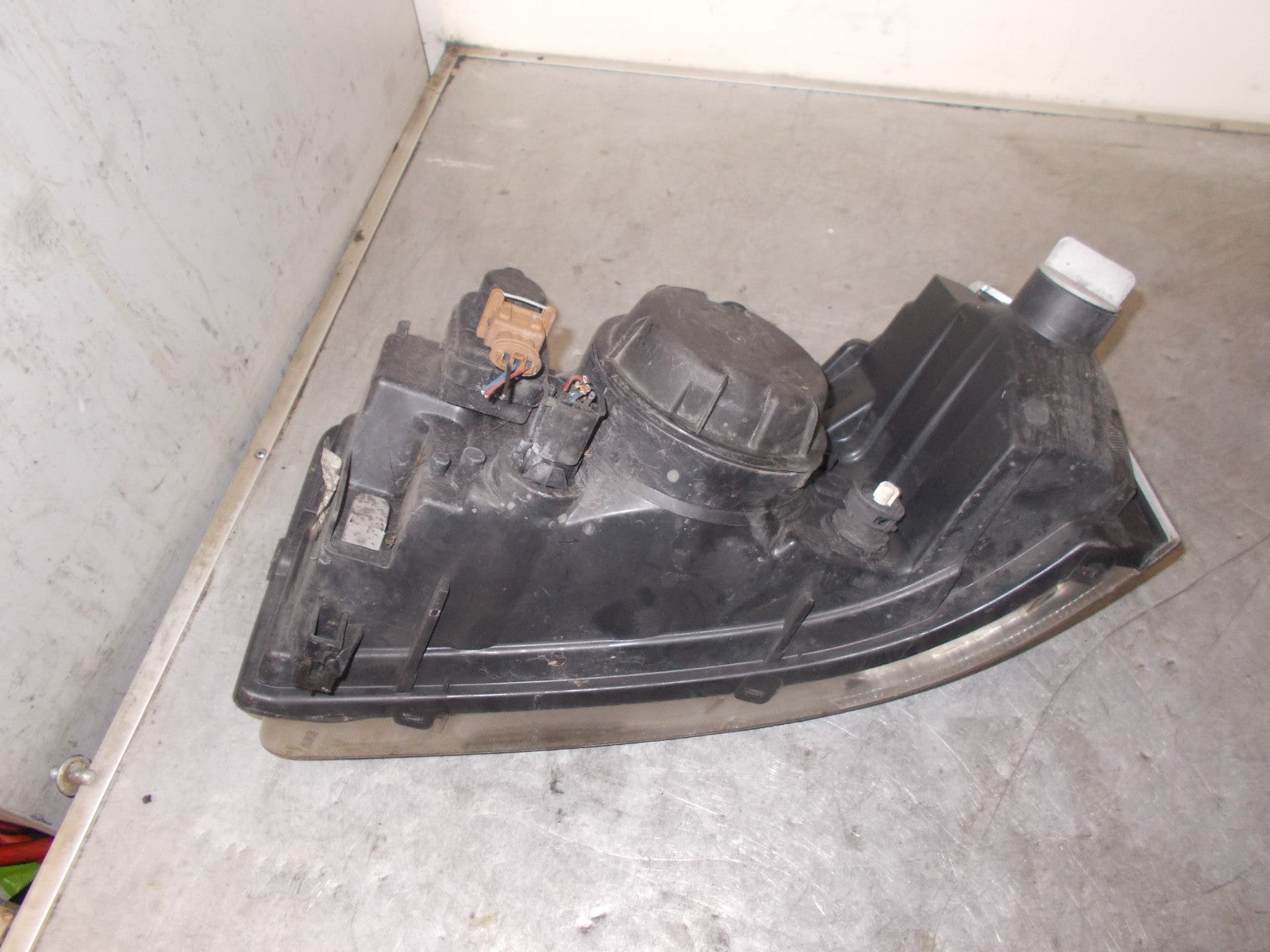 LAND ROVER L314 2002 MK1 PRE FACELIFT OS DRIVER SIDE HEADLIGHT HEADLAMP