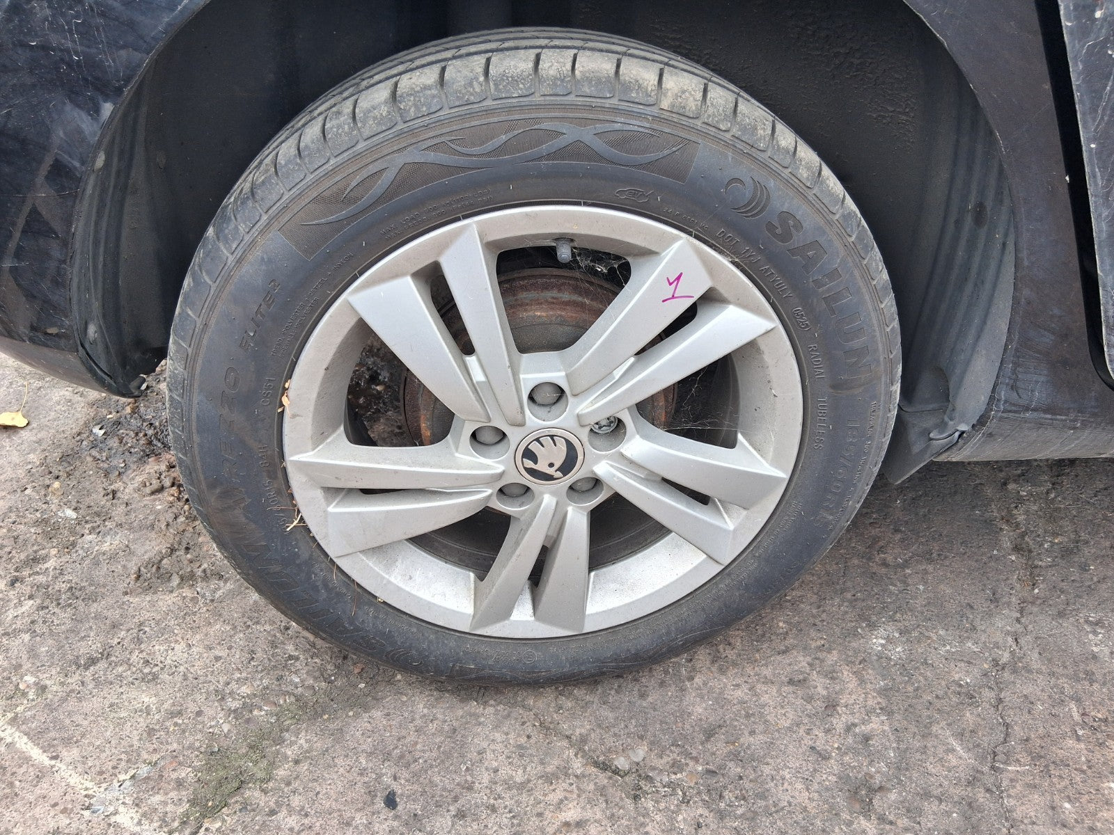 2020 SKODA FABIA MK3 NJ 15 INCH ALLOY WHEEL WITH TYRE 185/60R15