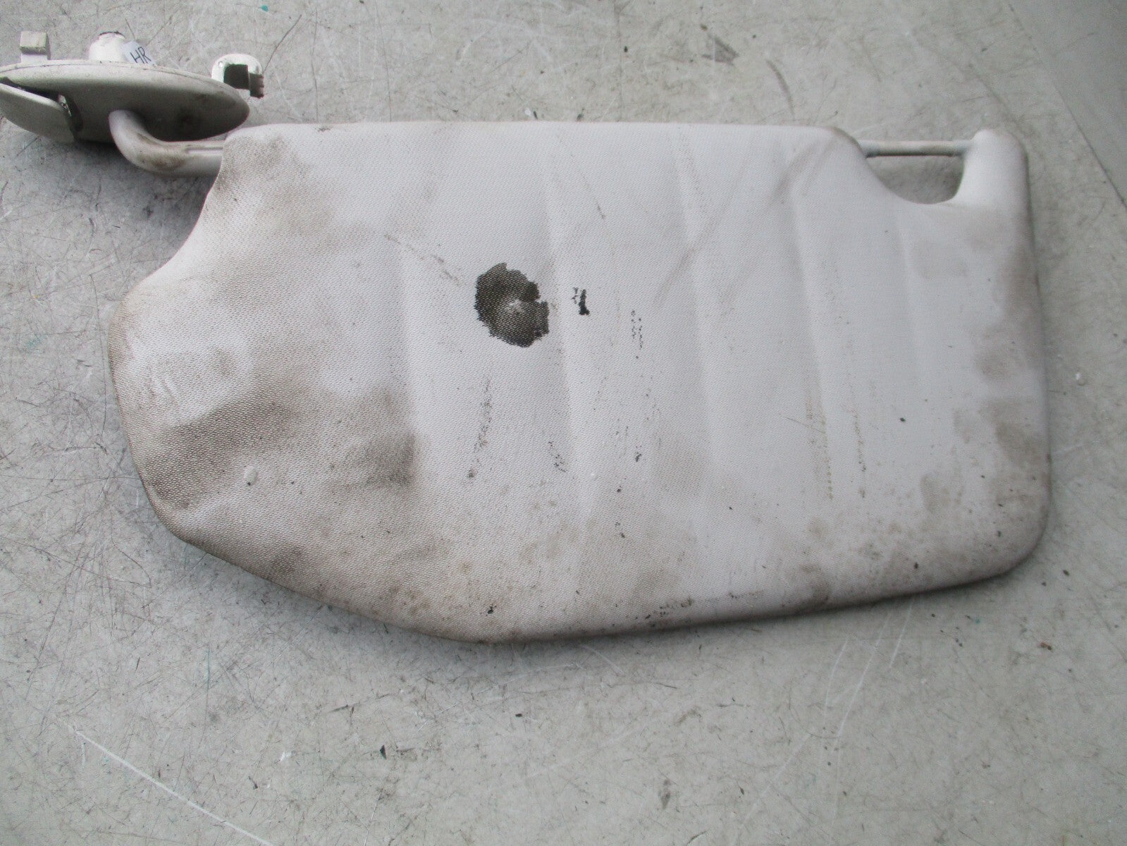 2017 FORD KA PLUS + OS DRIVER SIDE SUN VISOR