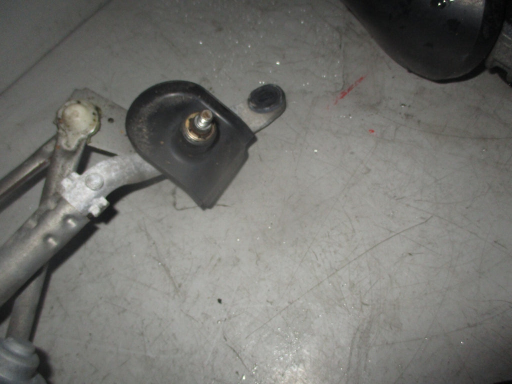 SUZUKI SWIFT MK4 2020 FRONT WIPER MOTOR LINKAGES 3811052R10