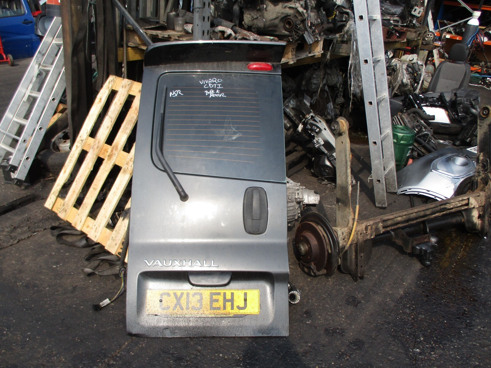 VAUXHALL VIVARO 2013 NSR PASSENGER SIDE REAR COMPLETE DOOR BLACK
