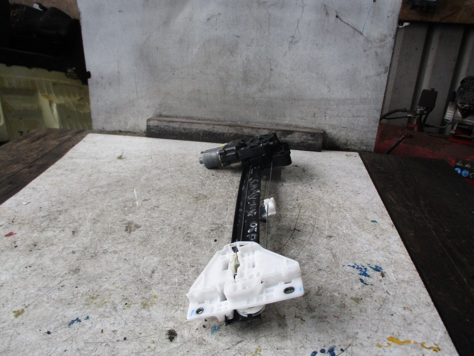 FORD S-MAX 2018 OSF DRIVER SIDE REAR WINDOW REGULATOR & MOTOR EM28R2700AE