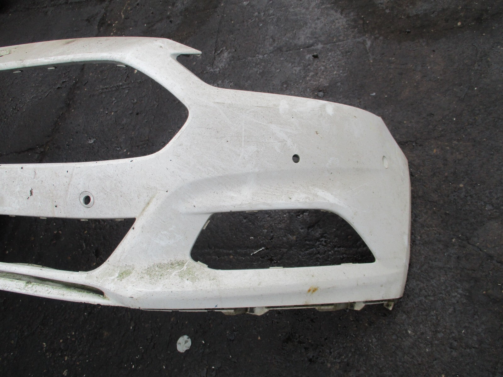 2016 FORD MONDEO MK5 FRONT BARE BUMPER IN WHITE