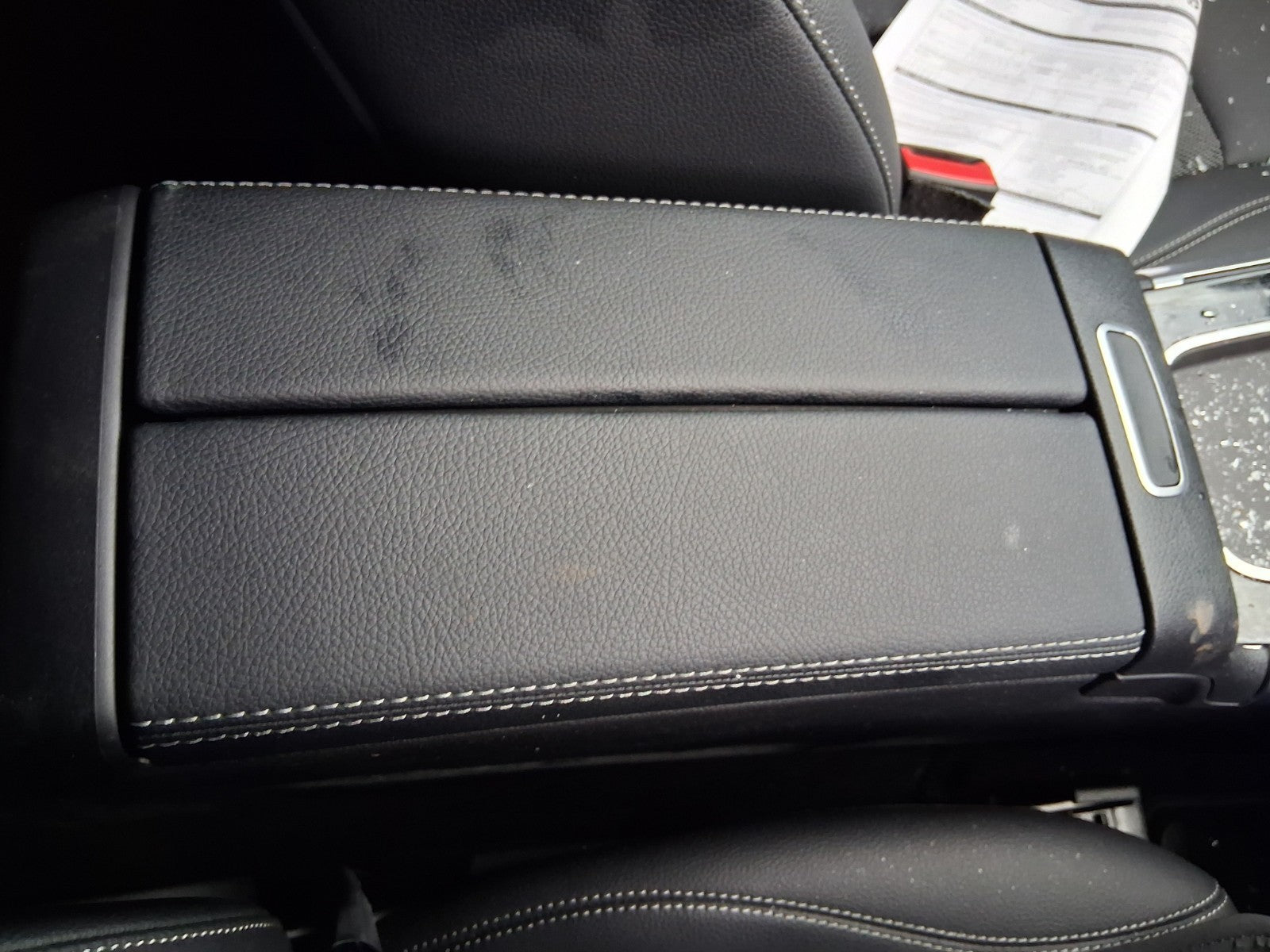 2025 MERCEDES BENZ GLA 180 H247 CENTER CONSOLE ARM REST LEATHER