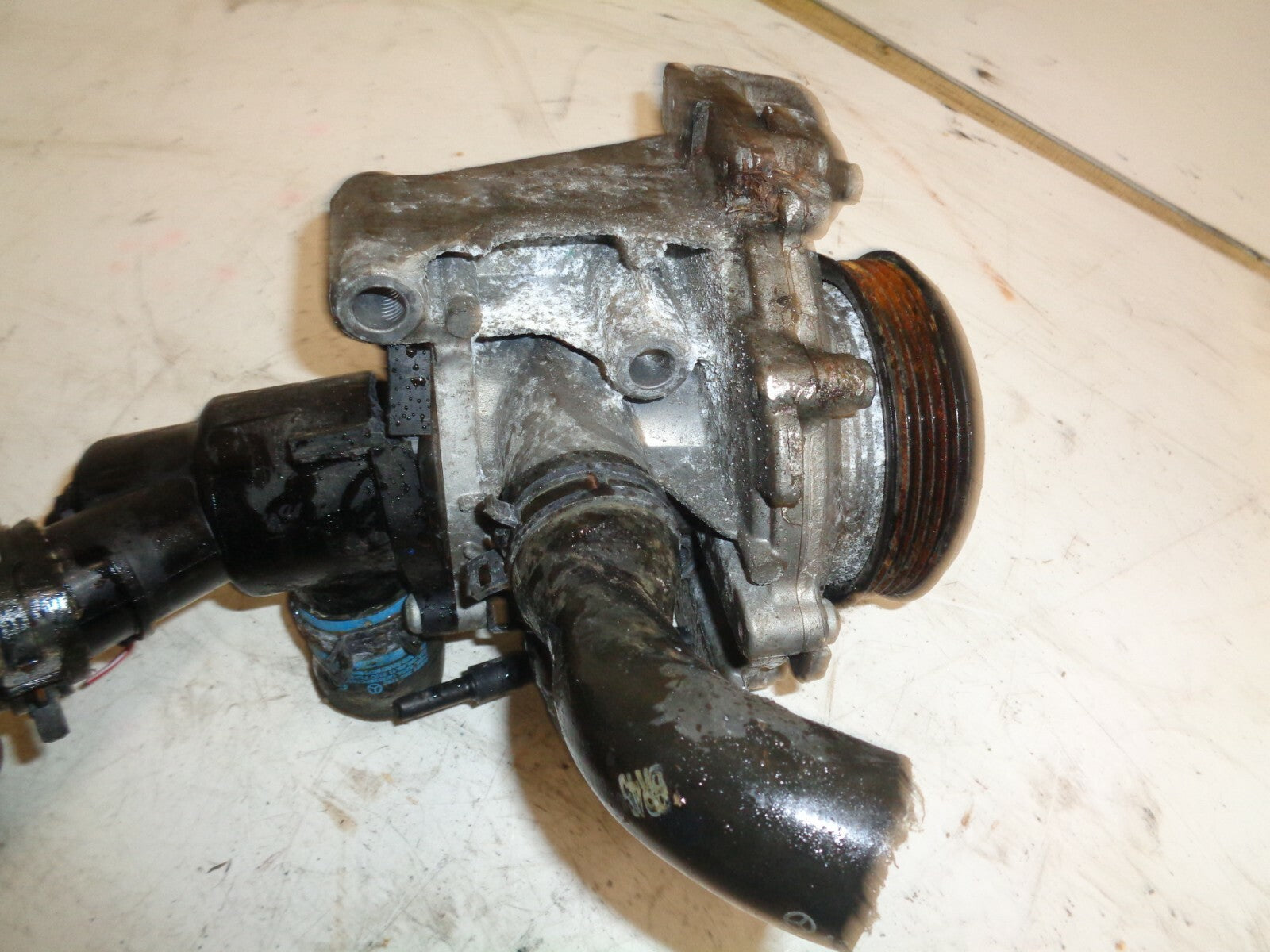 MERCEDES A CLASS A180 2017 W176 2.0 CDI COOLING WATER PUMP A6512004300
