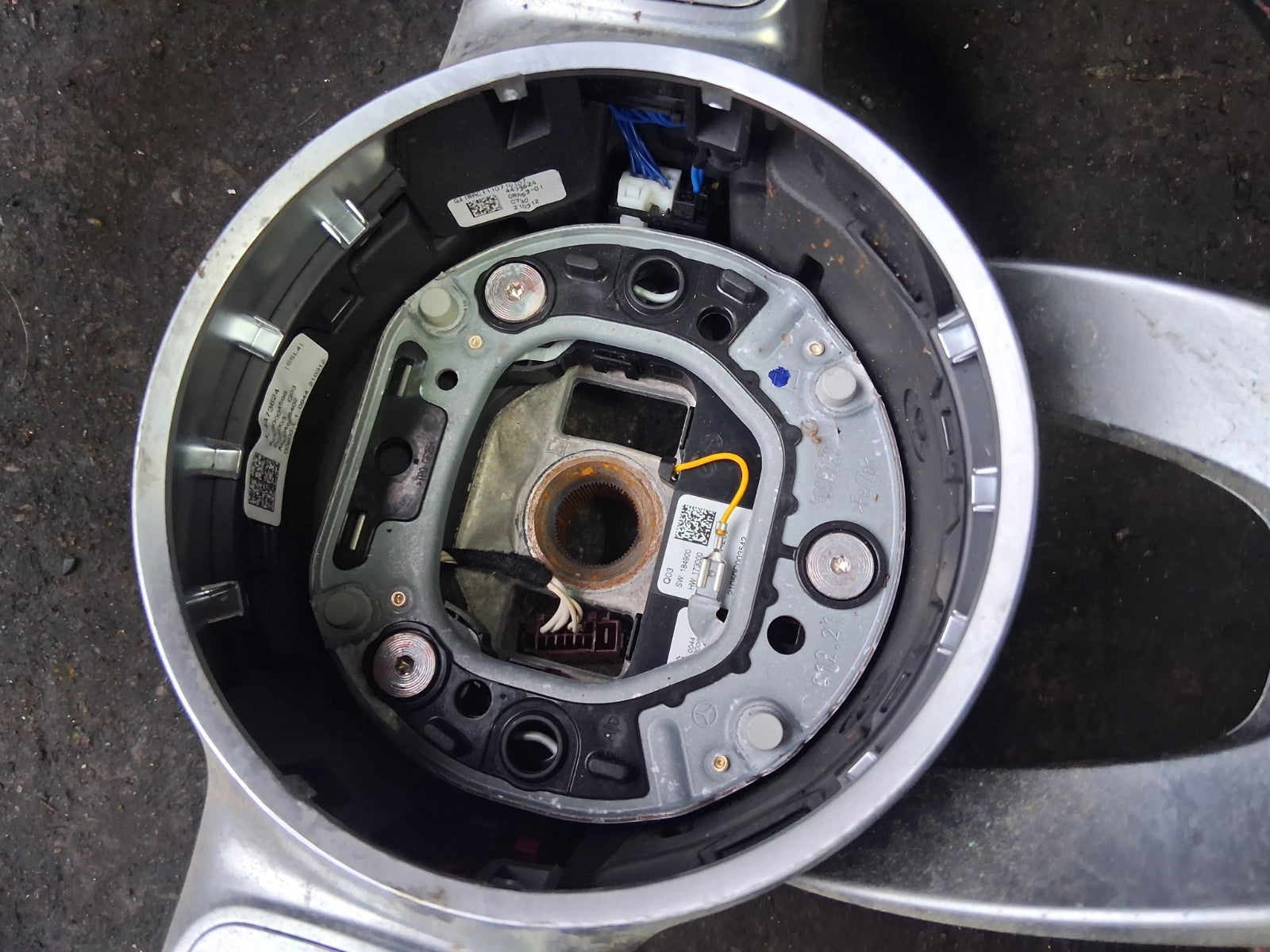 2021 MERCEDES A CLASS V177 MULTIFUNCTIONAL STEERING WHEEL A0050004599