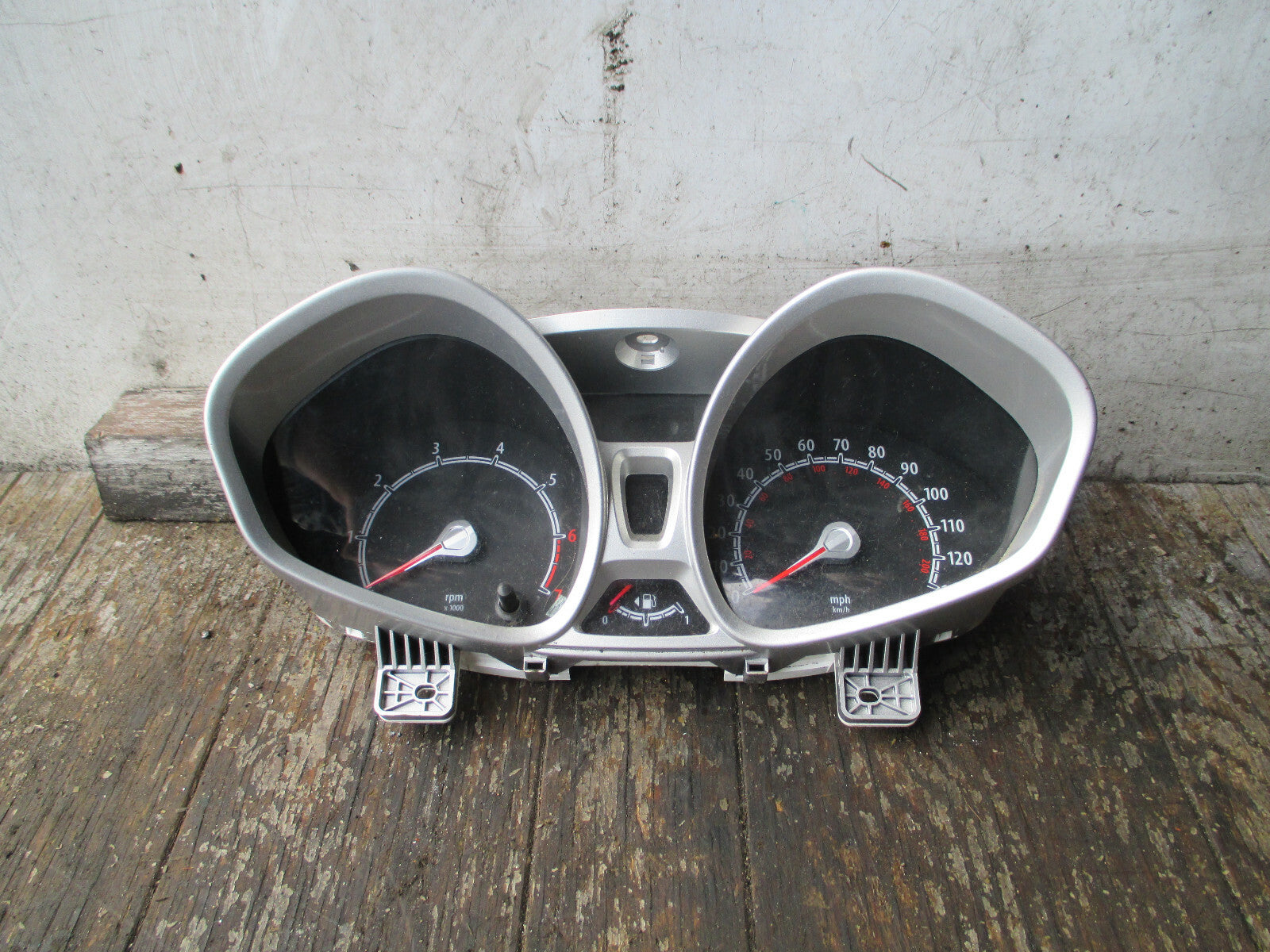FORD FIESTA 2009 1.4 PETROL SPEEDOMETER INSTRUMENT CLUSTER VP8A6F10894BC
