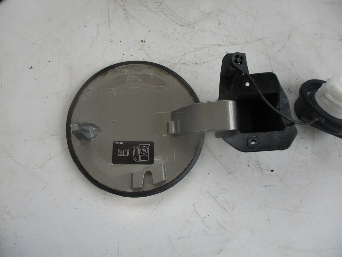 VAUXHALL CORSA D DIESEL FUEL FILLER CAP COVER LIGHT BROWN 13183306 13427916