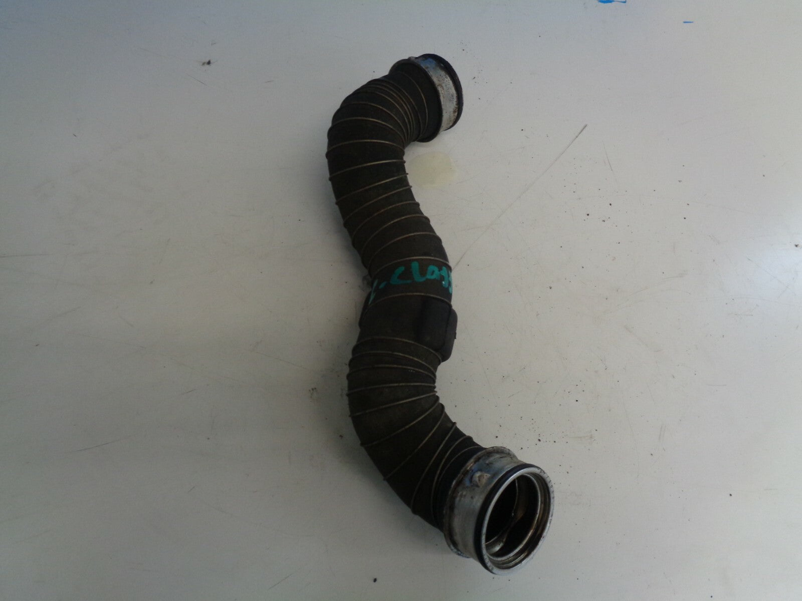 MERCEDES C-CLASS CL203 COUPE TURBO INTERCOOLER PIPE HOSE