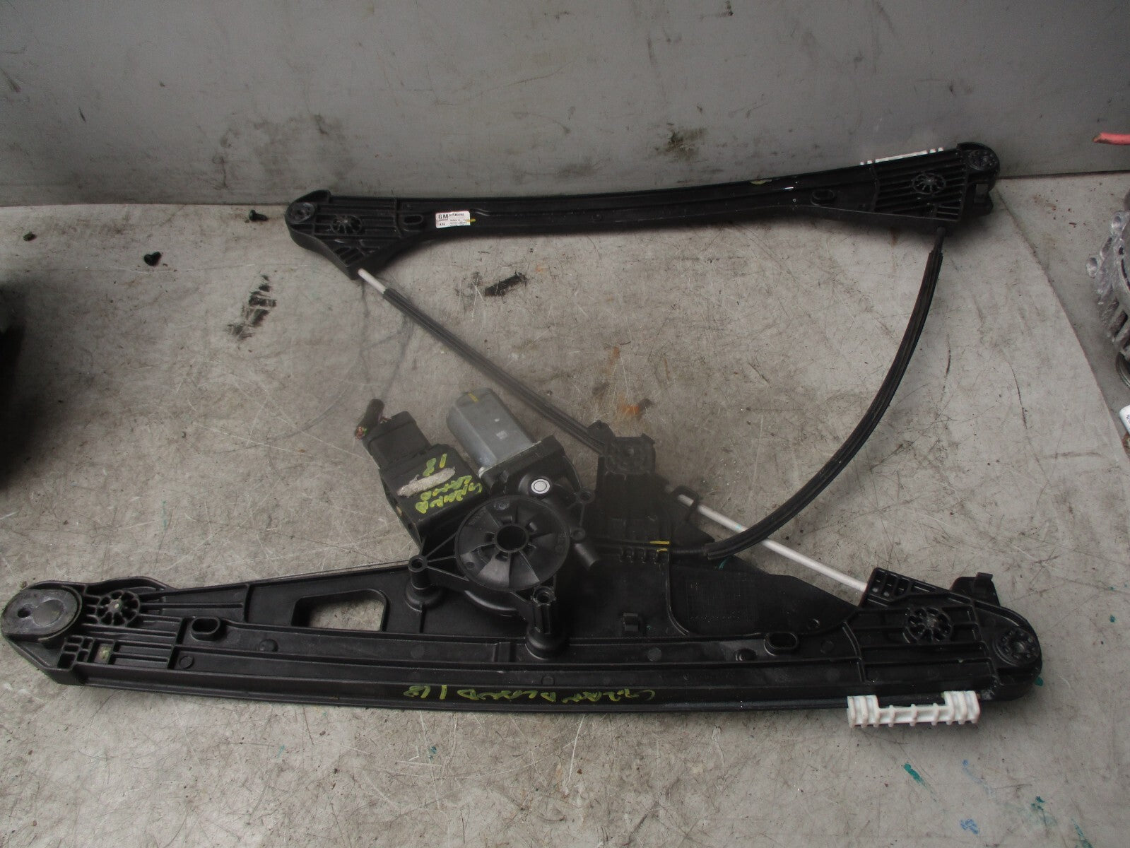 2018 VAUXHALL GRANDLAND X NSF PASSENGER FRONT WINDOW MOTOR REGULATOR 9815404280